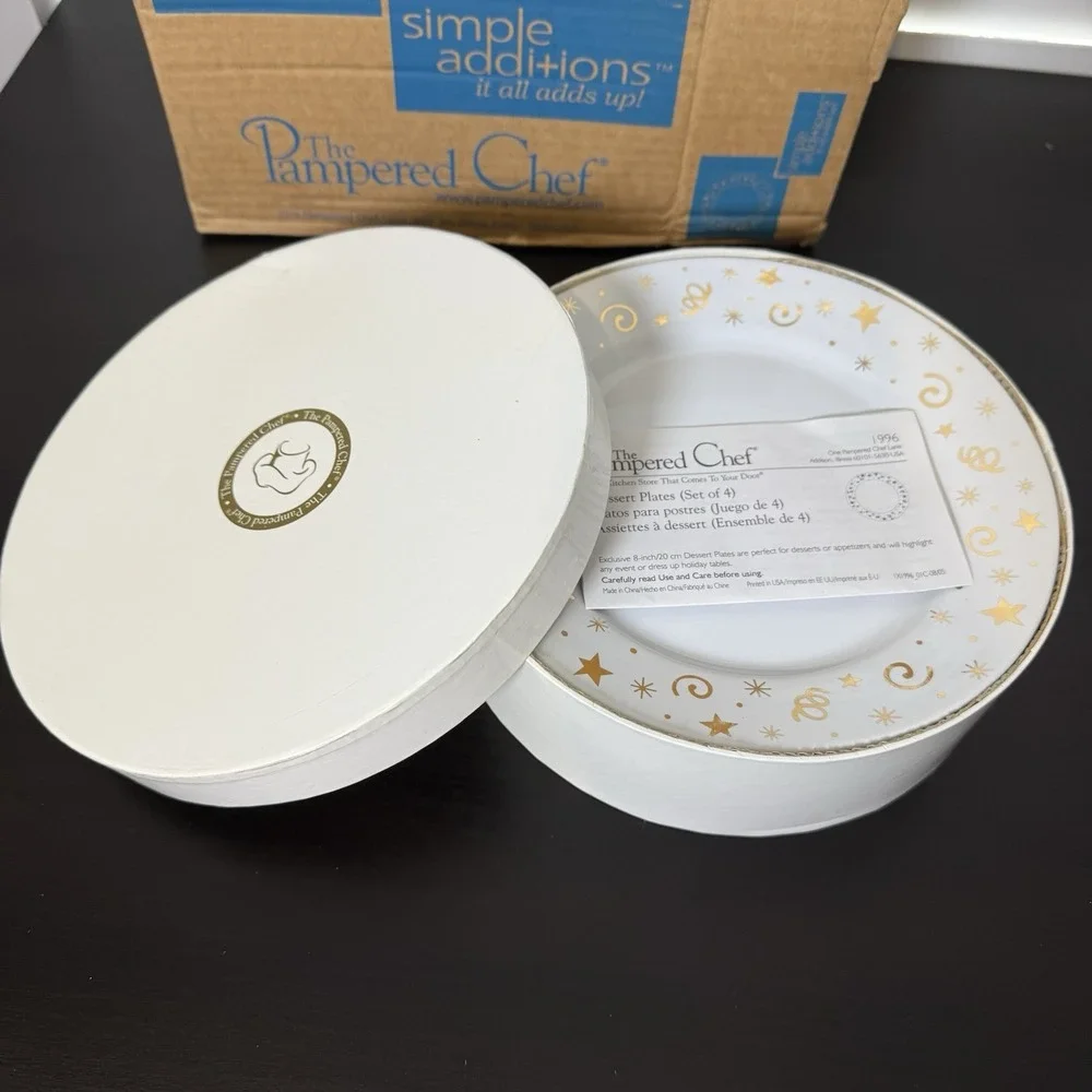 Pampered Chef Celebration Party Dessert/Salad Plates Set of‎ 4 w/Box Gold Stars